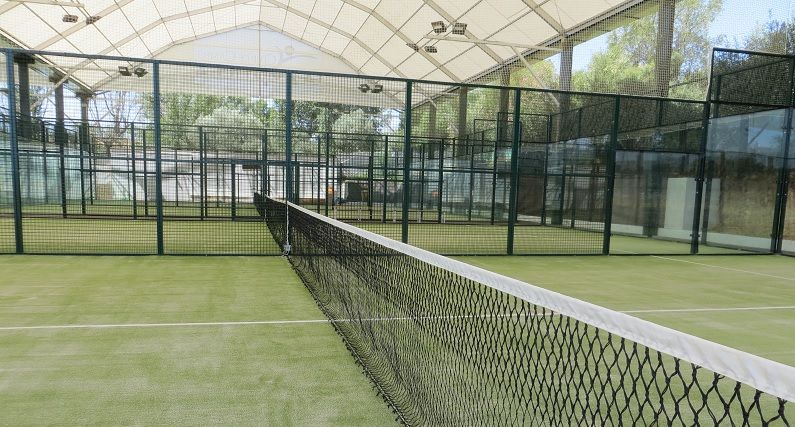 jugar al padel en sevilla